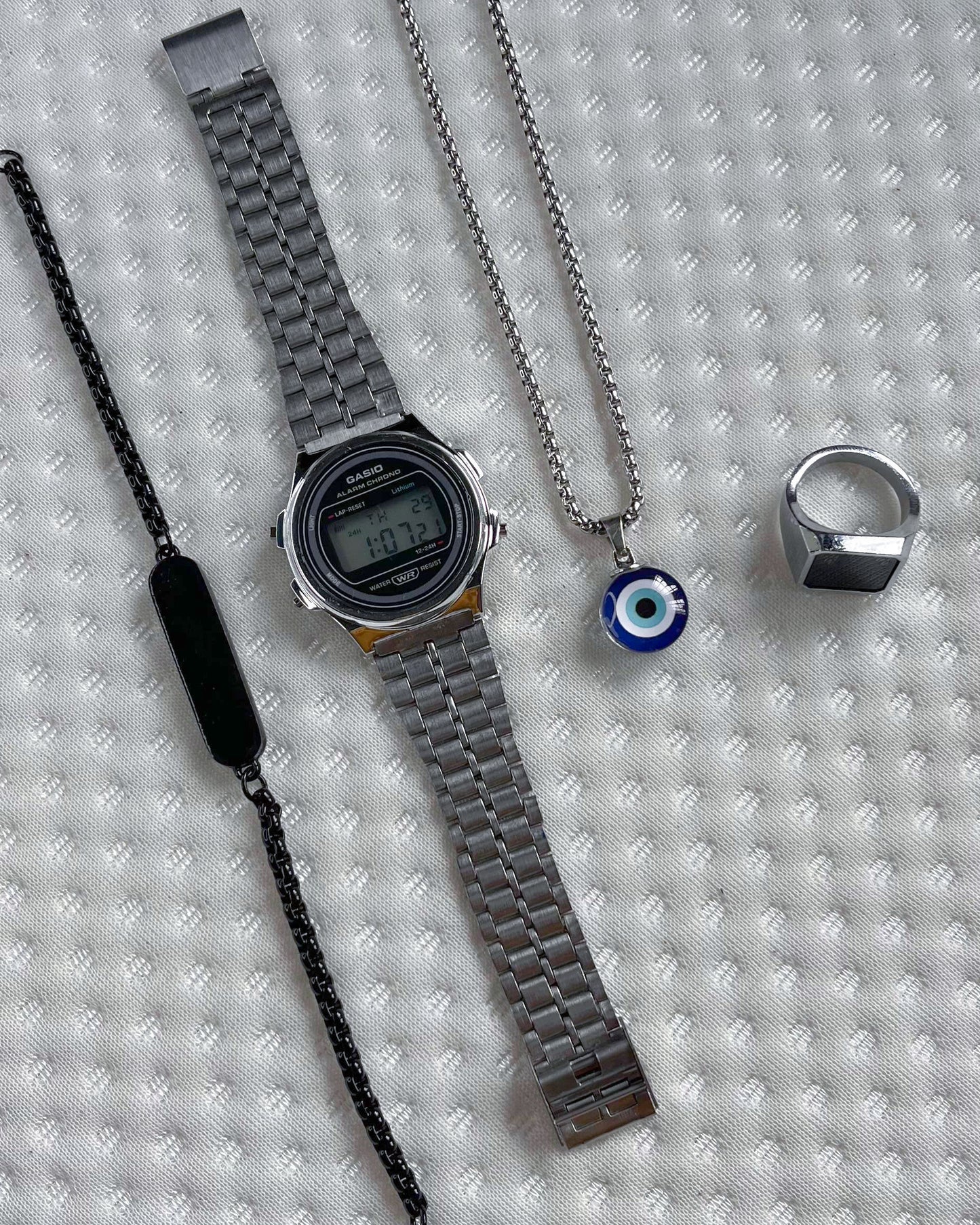 Round dial evil eye chain combo