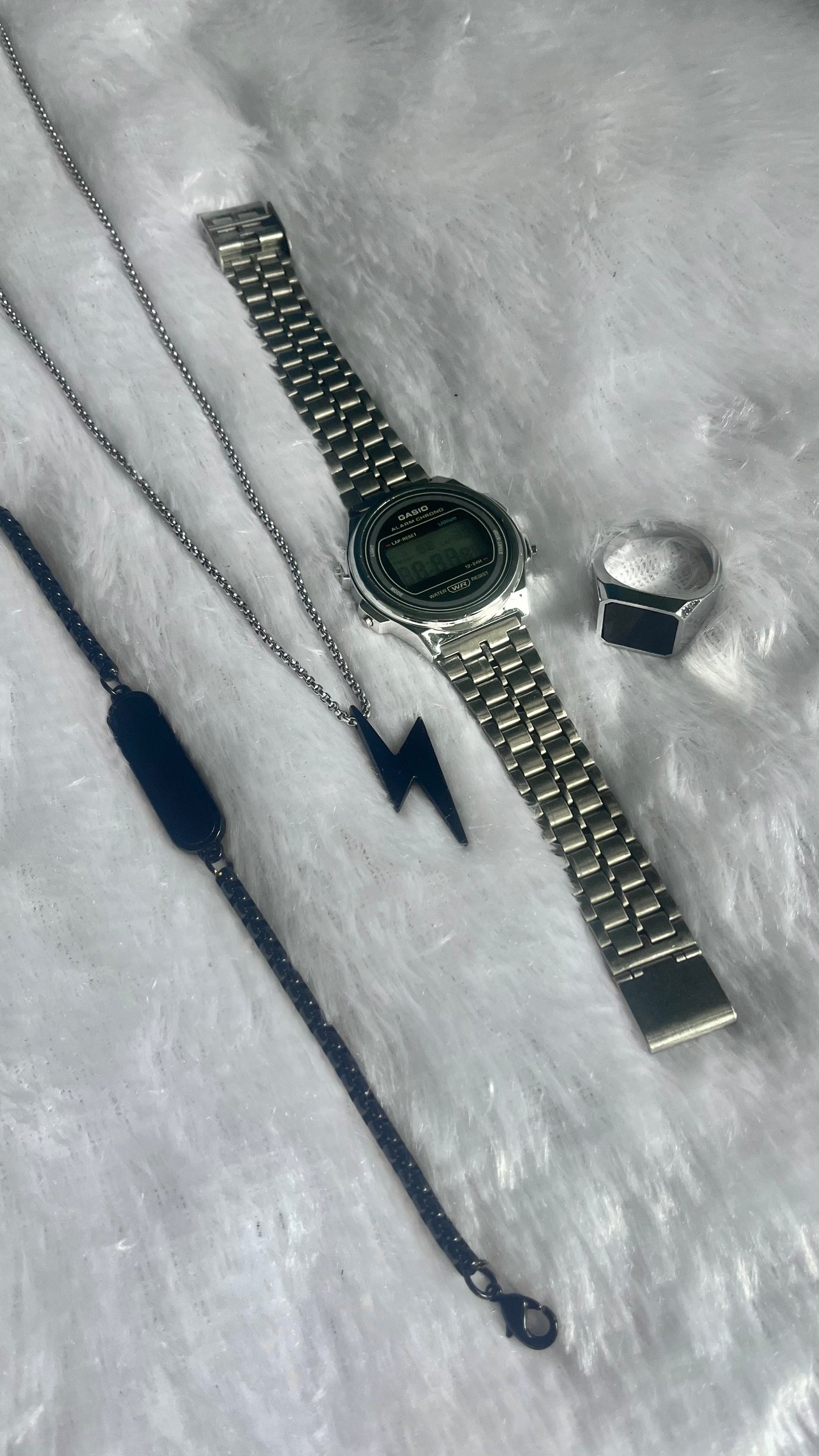 Round dial watch thunder chain bracelet ring combo
