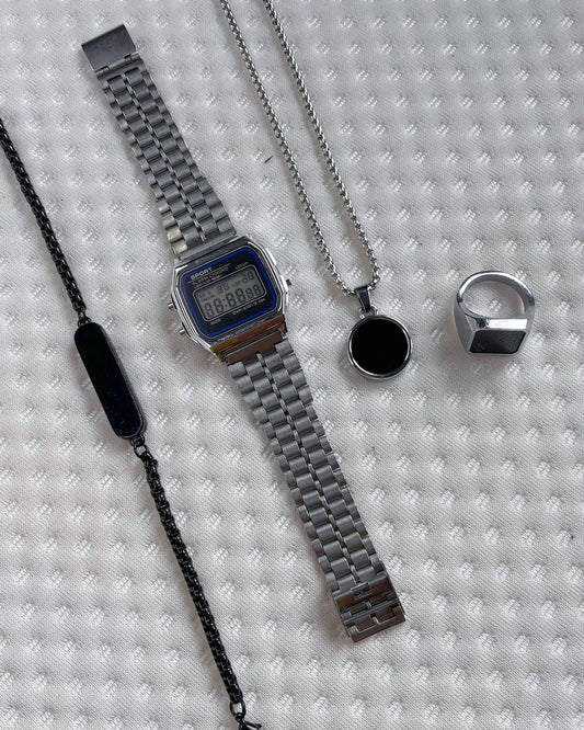 Square dial round dotted chain combo