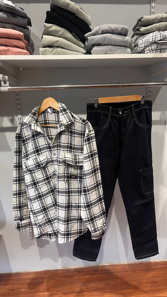 Combo Jute shirt & Mom fit 6 pocket jean